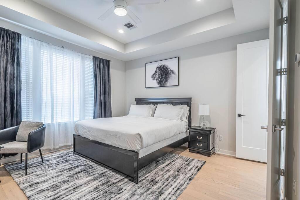 Charming 3-Bedroom Luxury Home Near Downtown, Nrg, Galleria & Medical Center هيوستن المظهر الخارجي الصورة